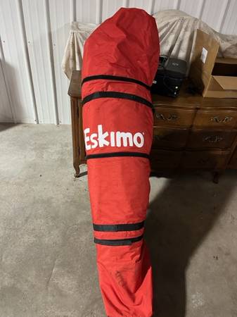Photo Eskimo ice fishing tent, 6 to 8 man $200