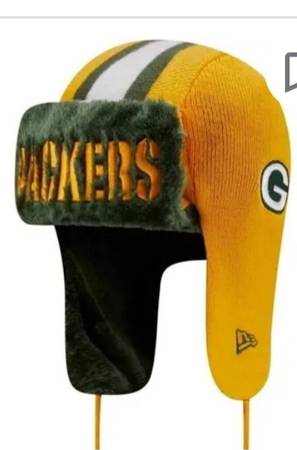 New Green Bay Packers Gold n Green Helmet Head Trapper Hat Official $30