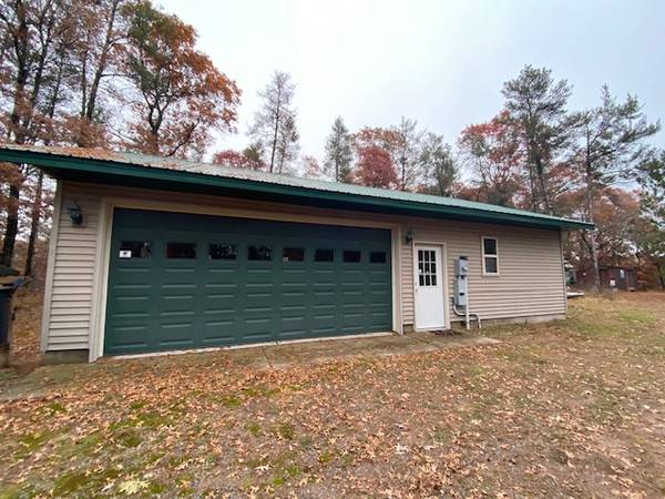 North Twin Lake Lot with 30x40 Garage and 100 Feet of Frontage $150,000