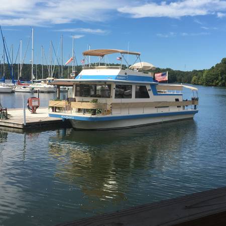 Gibson house boat $40,000 | Boats For Sale | North Mississippi, MS ...