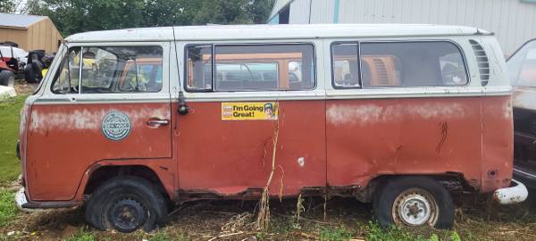 Photo Looking for VW bus or van to restore