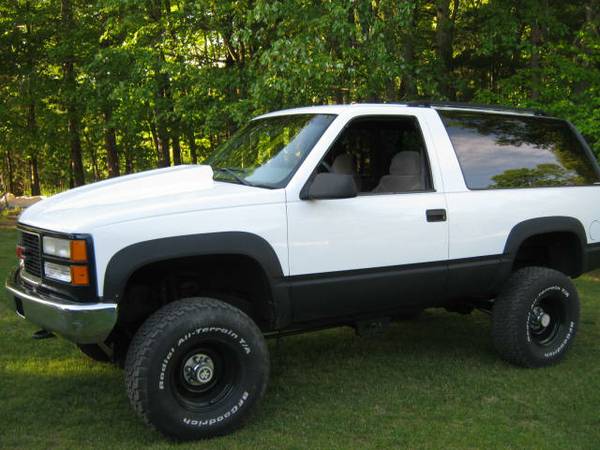 1998 Chevy 2 Door Tahoe Lifted 8000 Cars Trucks For Sale