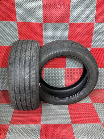 Photo 2x 25550 R20 Bridgestone Alenza Sport AS Tires $180