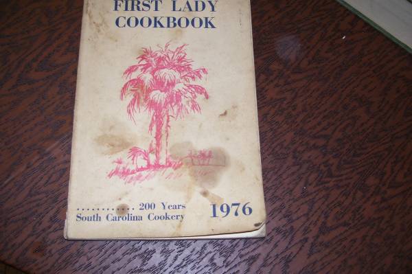 Photo First Lady cook book of South Carolina 1976 $20