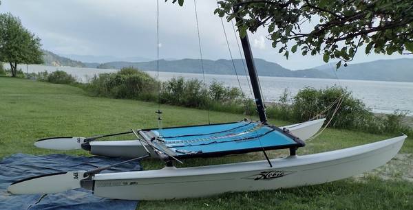 2014 Hobie 16 catamaran sailboat $5,700