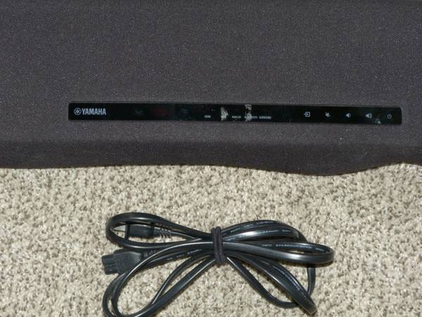 Photo Yamaha ATS-1080 Soundbar with Dual Subwoofers $25
