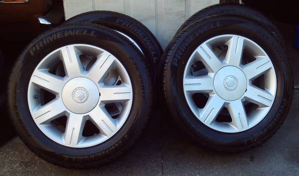 Photo 4-2006 CADILLAC DTS RIMS-PRIMEWELL PS890 TOUR TIRES-235 55 17 $450