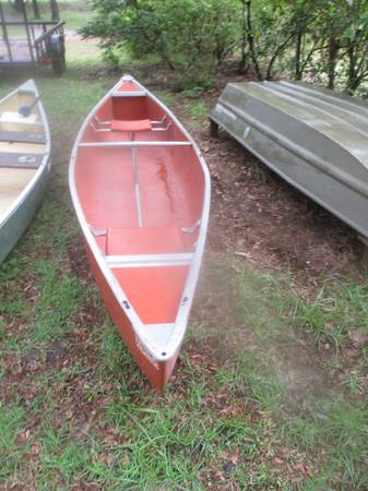 Canoe 16 ft $250
