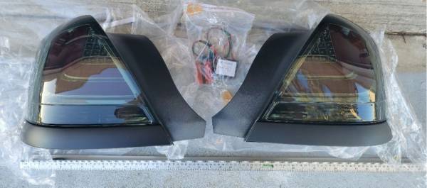 Photo NEW 03-11 Mercury Grand Marquis Left  Right LED Black Out Rear Tail Lights $250