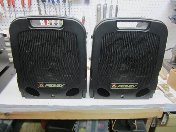 Photo Peavey PA Amp Speakers and Wire $225