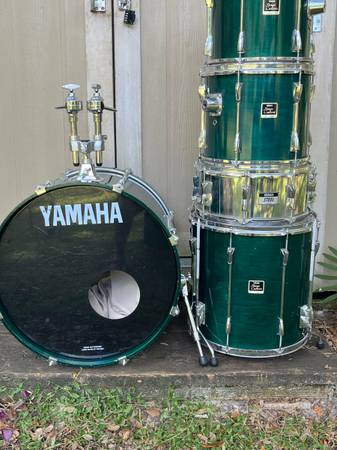 Photo ,Yamaha Stage Custom shell pack $275