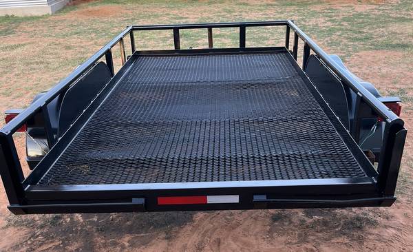 Photo 16 FT BUMPER PULL TRAILER $3,000