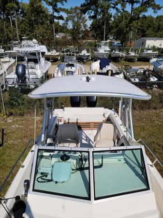 1989 2500 Hydra Sport Walkaround Vector with Twin Mercury 250’s EFI ...