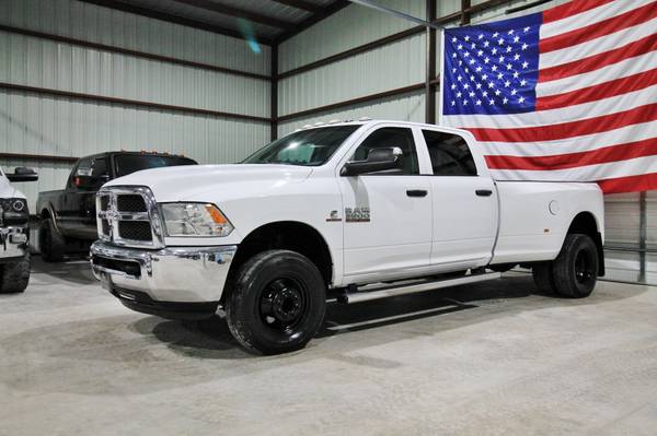 Photo 1-OWNER 2017 RAM 3500 4X4 CUMMINS BACK UP CAM NITTO TIRES TX TRUCK $28,995