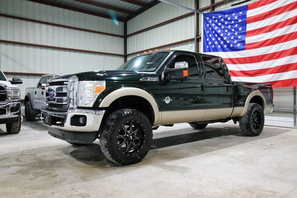 Photo 2014 FORD F-250 LARIAT 4X4 DIESEL NAV ROOF 20 MOTOS  NITTO TIRES $28,885