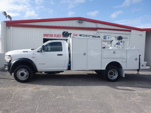 Photo 2022 RAM 5500 UTILITY SERVICE TRUCK $159,000