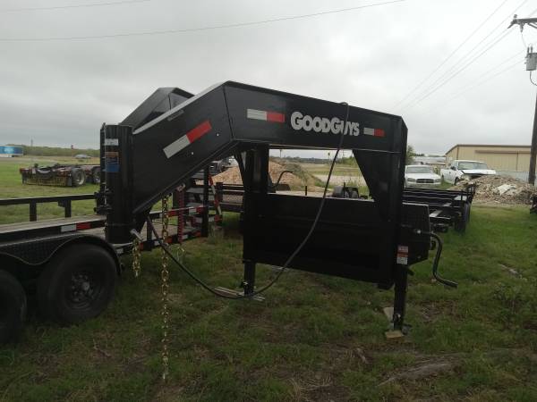 32 ft New pipe trailer $11,995
