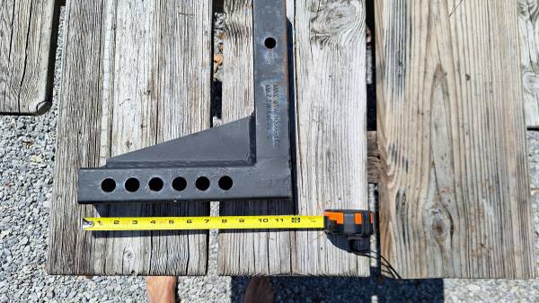 Photo 14,000 lb. Extended Shank for Towing up to 1,400 lbs. Tongue Weight... $25 $25