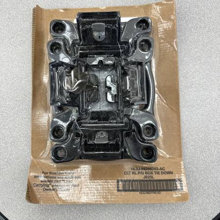 Photo 2015-2023 FORD F-150F250 Truck Bed Accessory Boxlink Tie Down CLEATS $35