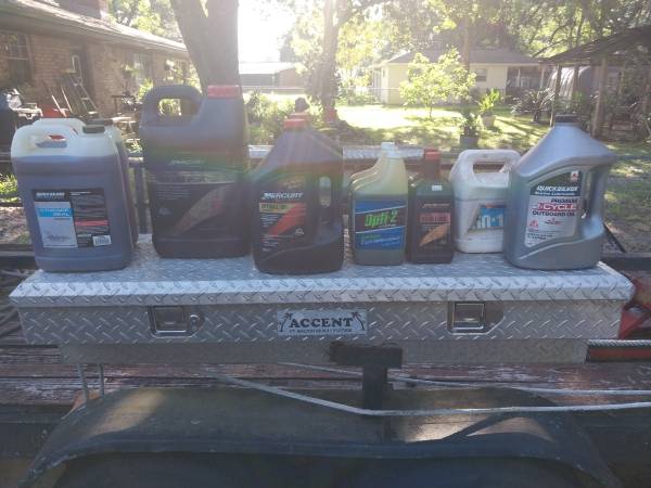 Photo Boat oils- 2 cycle, gear lube, fogging, storage-  half price $1