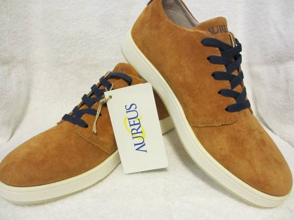 Photo New Aureus Mens Insignia Nubuck Leather - Size 9 - Lite As A Feather $50