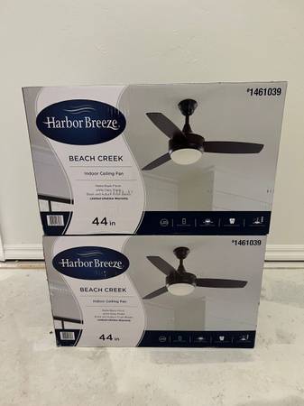 Photo (2) New Harbor Breeze Matte Black LED Ceiling Fan wRemote $180