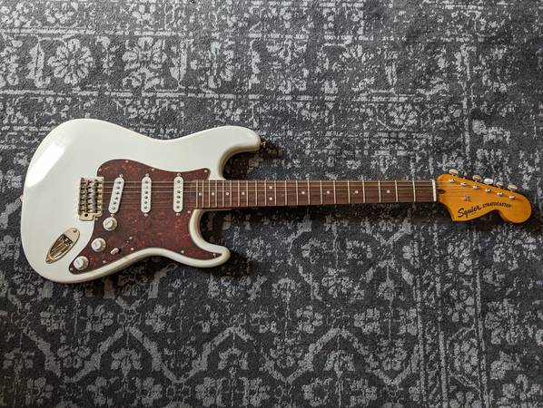 Photo Fender Squier Classic Vibe 70s Stratocaster - Olympic White - Mint $350