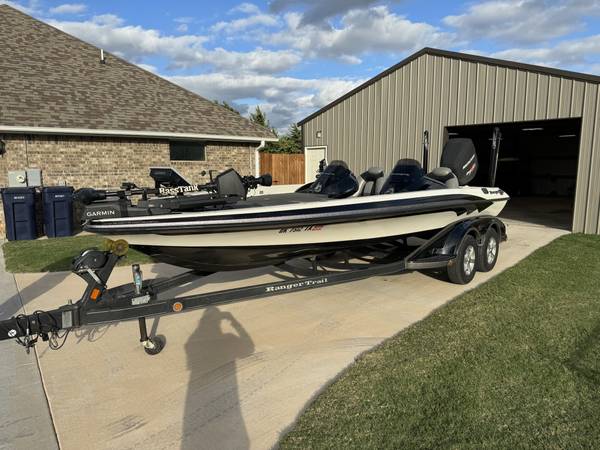 Photo Ranger Bass Boat Z521 $47,000