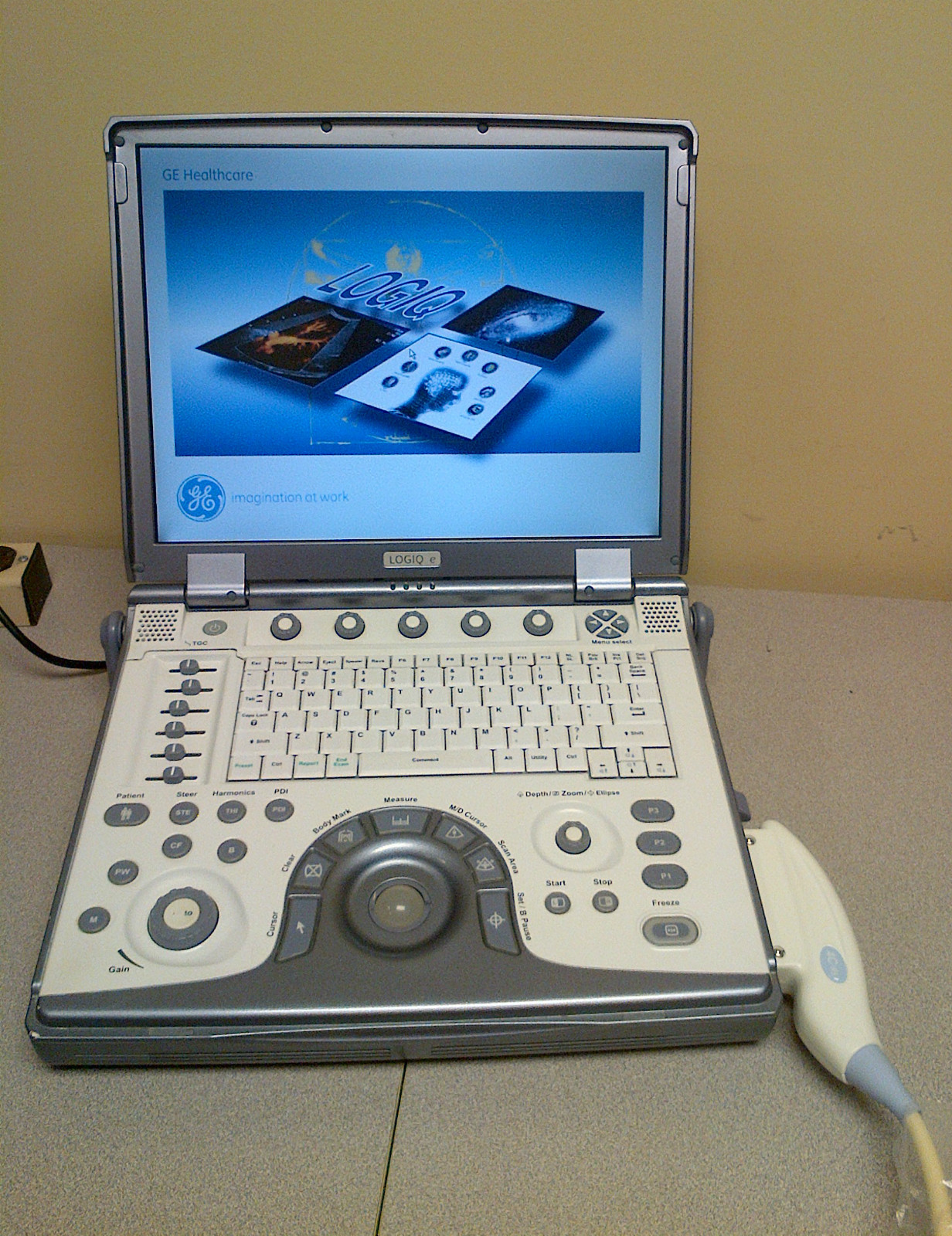 Photo GE Logiq E Portable Ultrasound Machine with DICOM