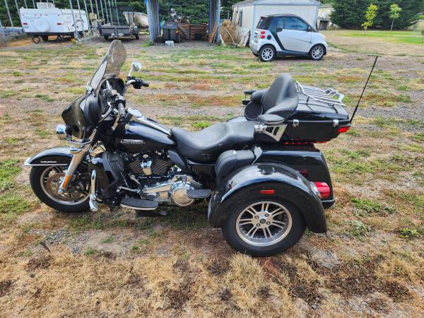 Photo 2019 Harley Davidson Tri Glide Ultra $28,000
