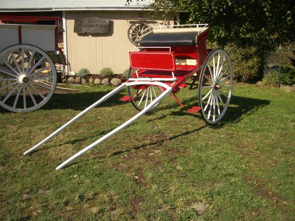 Photo Beautiful Two Wheel Horse Show Cart $1,000