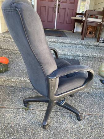 Photo Executive High Back Suede Black Office Chair $25