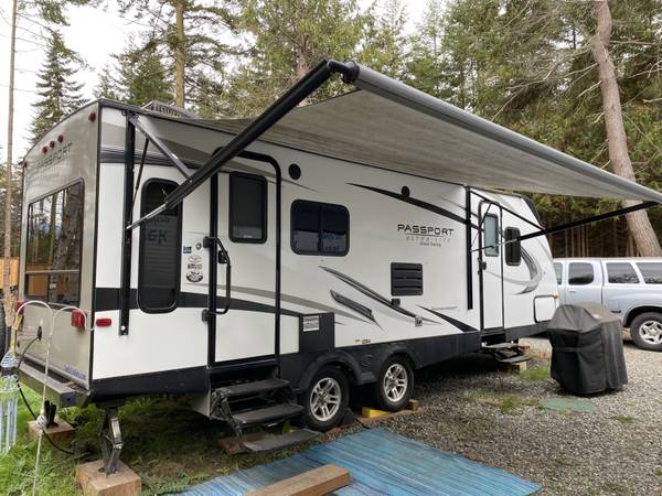 Photo Really nice travel trailer $19,500