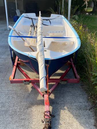Sailing Dinghy $600