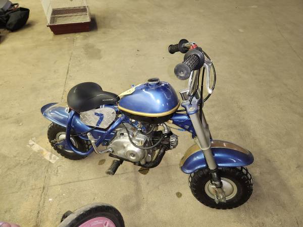 Photo 1975 Honda Monkey bike (50) $4,000