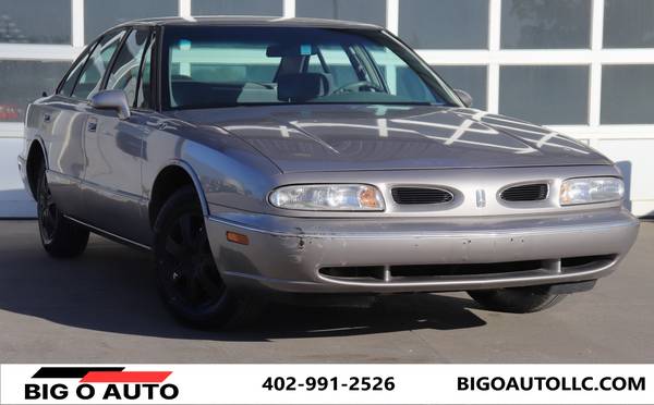 Photo 1996 OLDSMOBILE 88 BASE CLEAN TITLE W 137K MILES $3,950