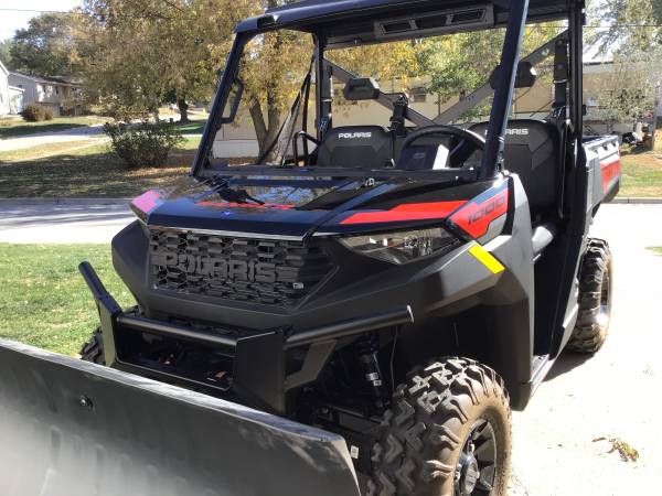 Photo 2022 polaris ranger 1000 premium ps $21,500