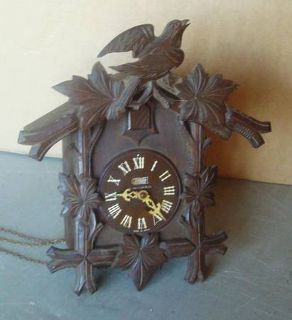Photo Doddo Cuckoo Clock by Tezuka Clock Co, Made in Japan $39