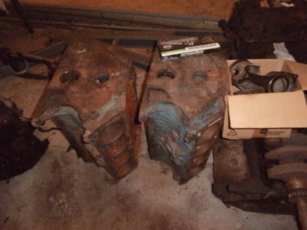 Photo Ford 302 352 428 block Parts $1