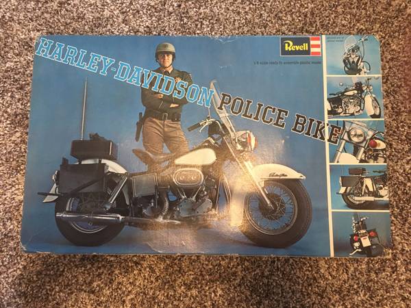 Photo Harley Davidson Police Bike Model Kit