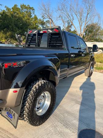 Photo NEW Truck Tires $1,650