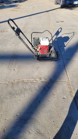 Photo North Star Plate Compactor $600