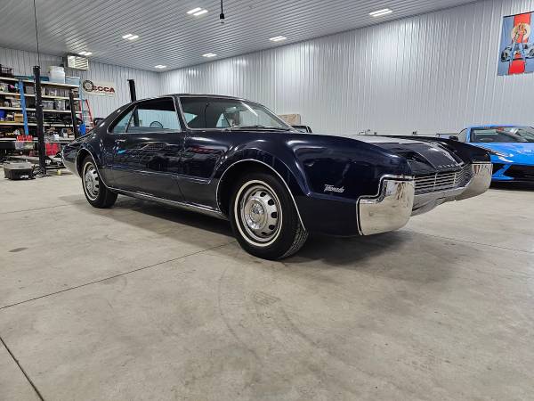 Photo 1966 Oldsmobile Toronado $24,600