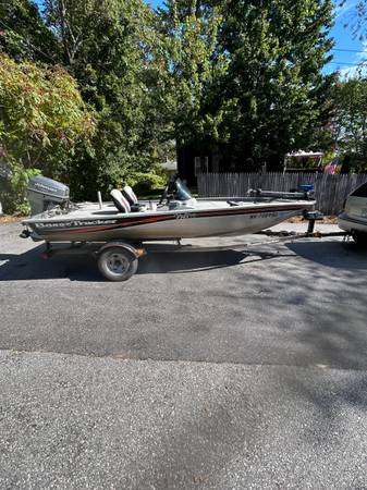 Photo 2008 Bass Tracker $5,000