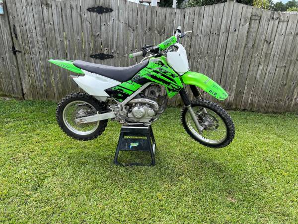 Photo Kawasaki KLX140 $2,200