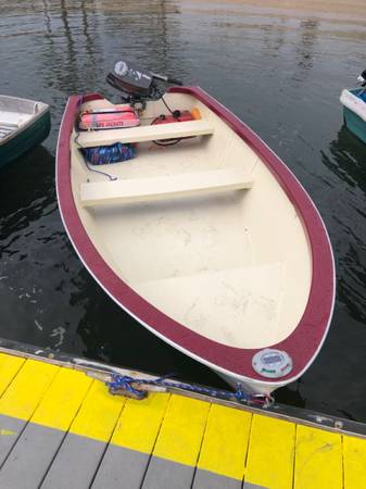 Photo 12 Classic Fiberglass Boat Dingy Skiff fishing $2,500