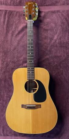 Photo 1968 Gibson Blue Ridge Custom Acoustic Guitar and Case $1,300