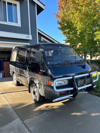 1994 Ford Spectron JDM Van $8,000 | ZeMotor