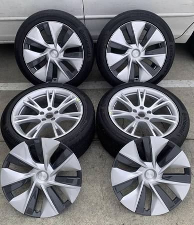 19 2023 Tesla Model Y Gemini Hubcap Silver Aero Wheels Rims Tires TPM $1,495