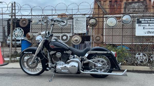 Photo 2000 Harley Davidson Softail $5,300
